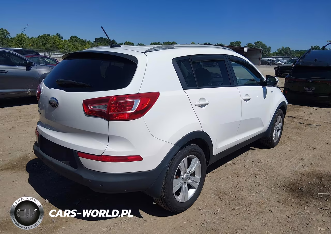 2013 Kia Sportage Lx VIN:KNDPBCA28D7478030 - 4