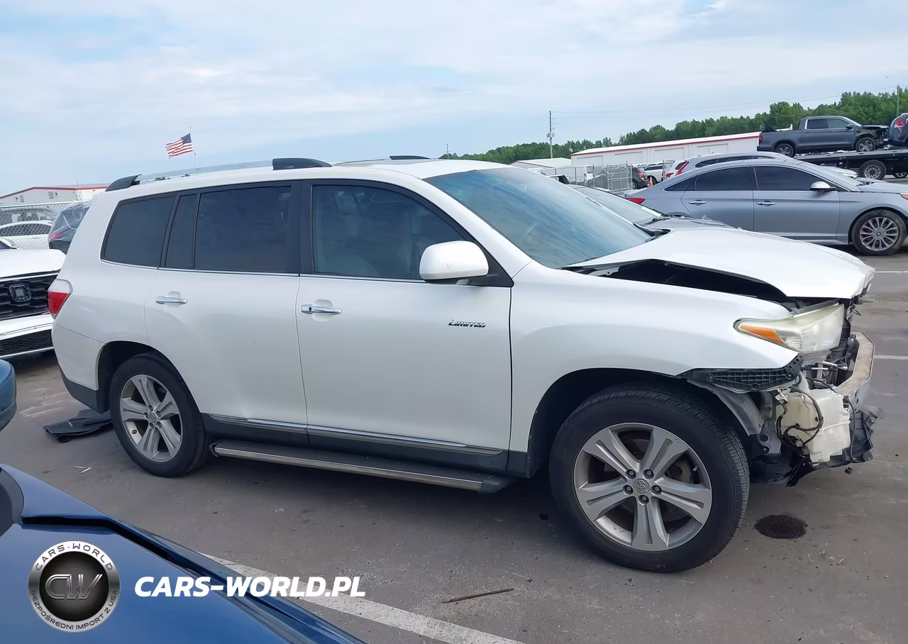 2013 Toyota Highlander Limited V6 VIN:5TDYK3EH8DS097013 - 13