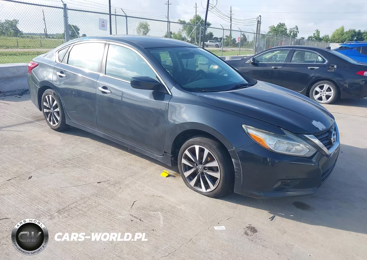 2017 Nissan Altima 2.5-2.5 S-2.5 Sl-2.5 Sr-2.5 Sv – zdjęcie 1 z 13