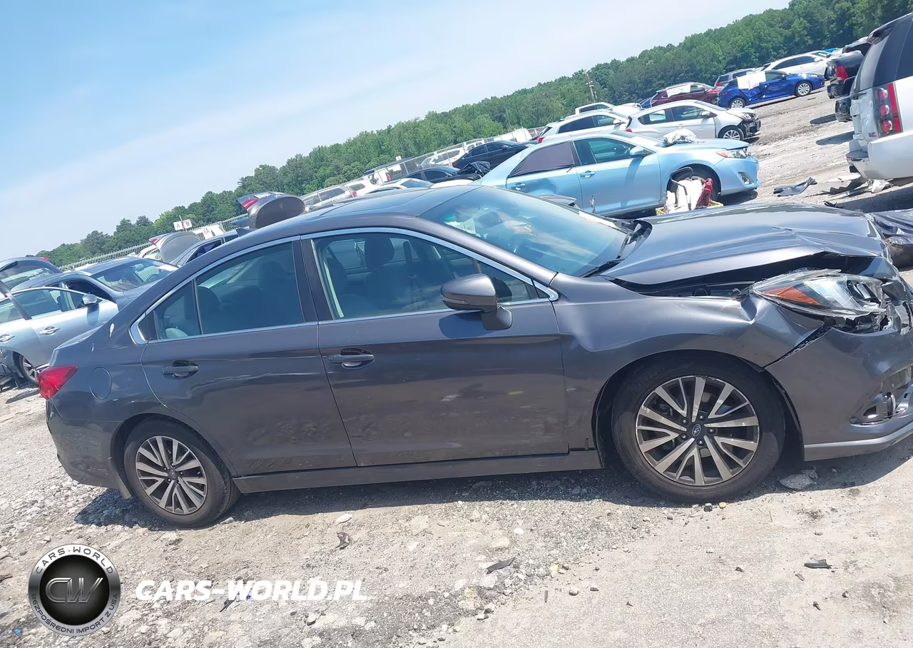 2018 Subaru Legacy 2.5I Premium VIN:4S3BNAH61J3014577 - 13
