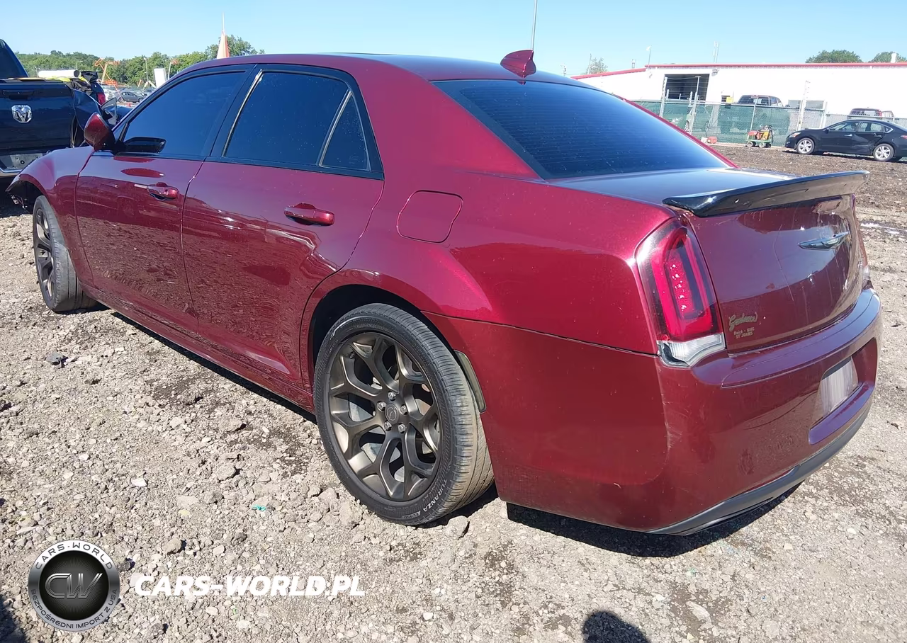 2020 Chrysler 300 S VIN:2C3CCABG9LH142615 - 3