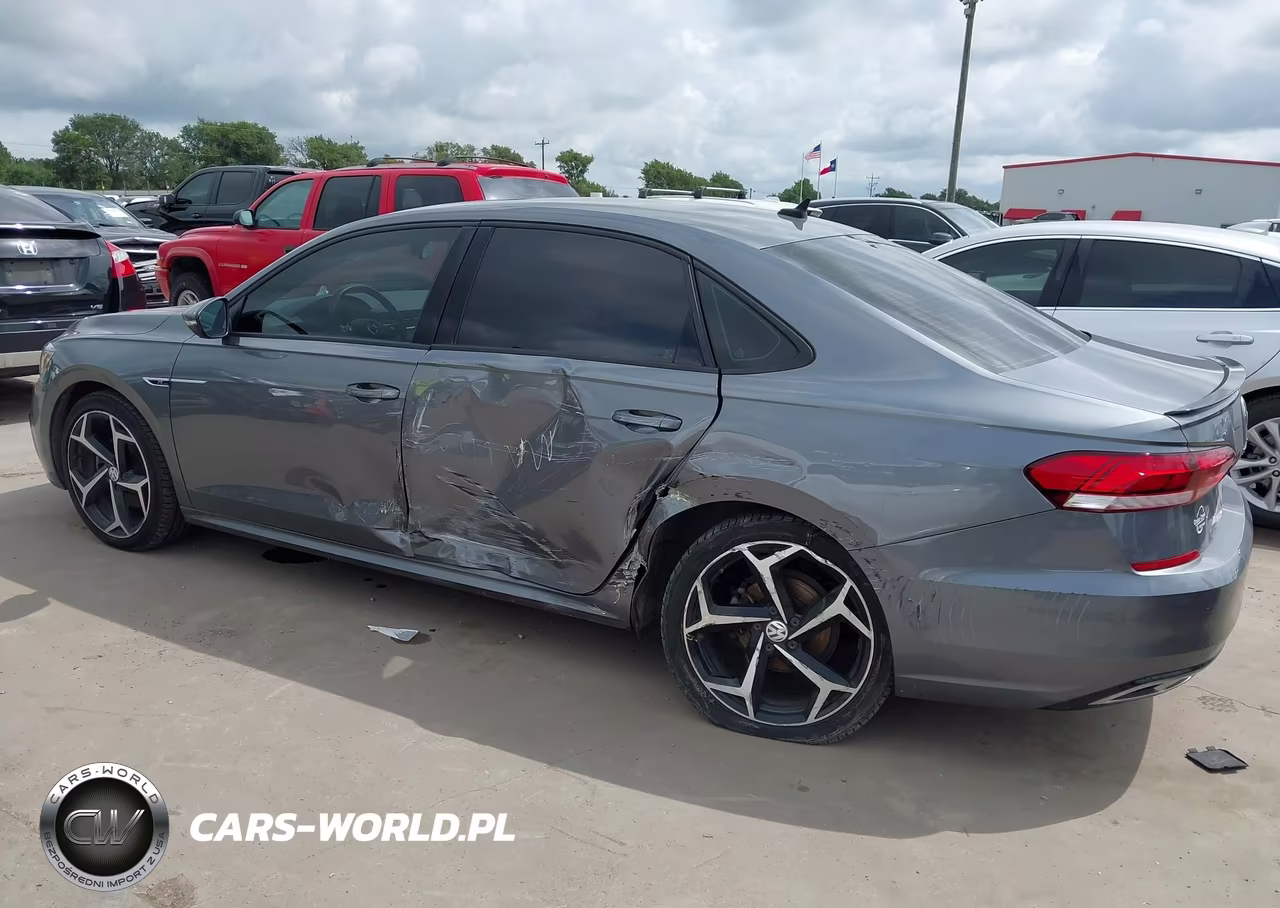 2020 Volkswagen Passat 2.0T R-Line VIN:1VWMA7A38LC011618 - 14