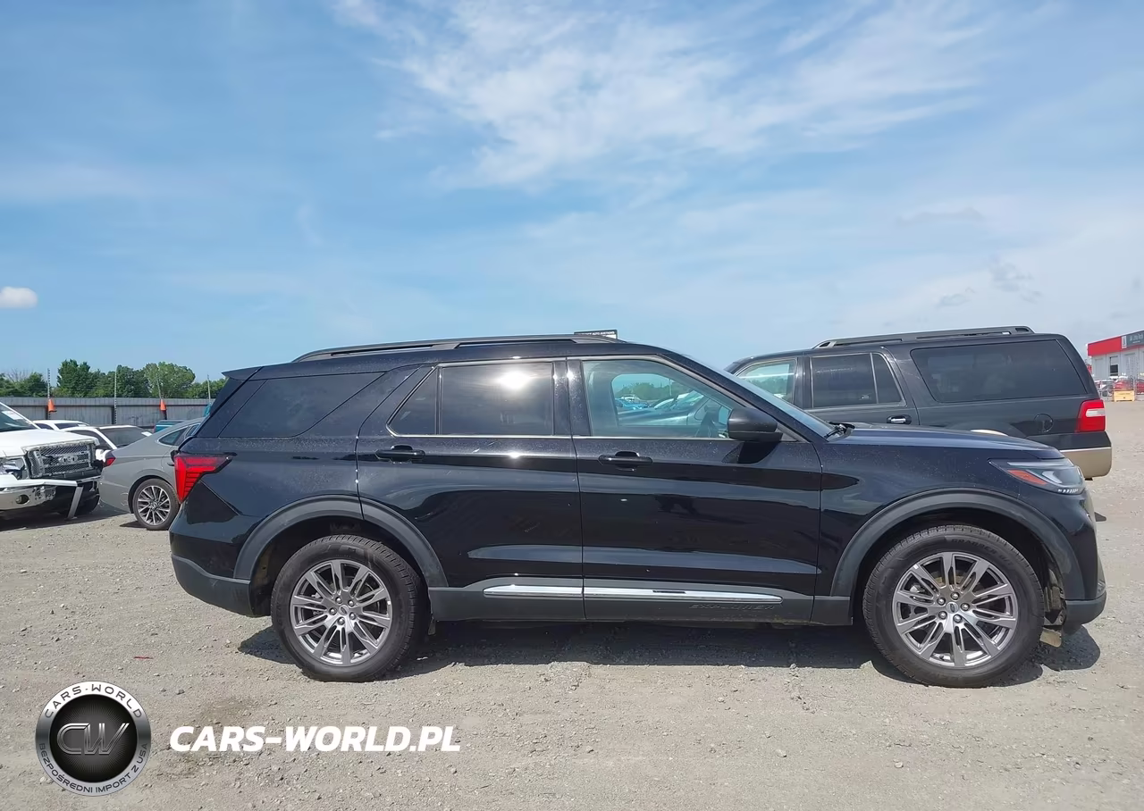2025 Ford Explorer Active VIN:1FMUK8DH2SGA76478 - 13