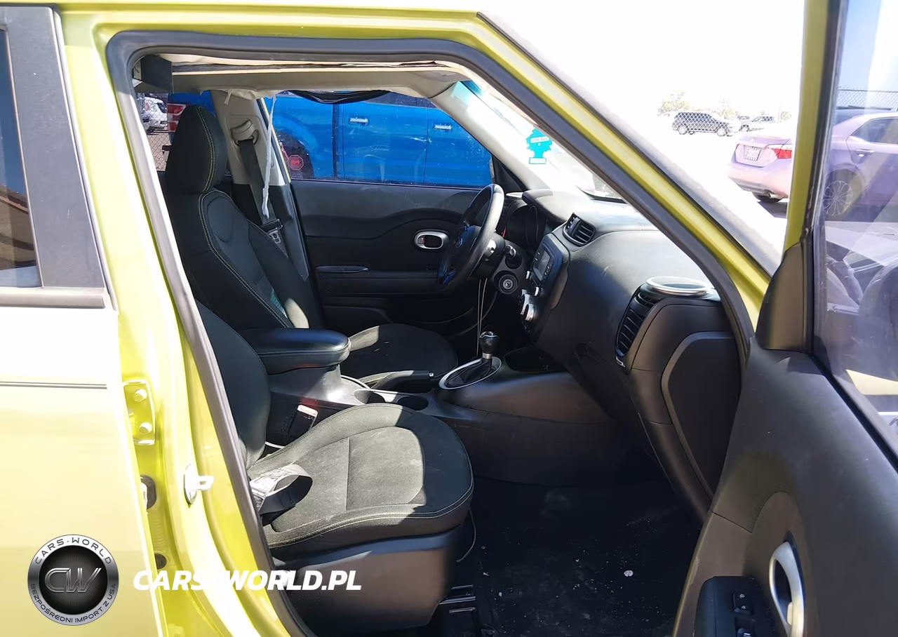 2016 Kia Soul + VIN:KNDJP3A5XG7826612 - 5
