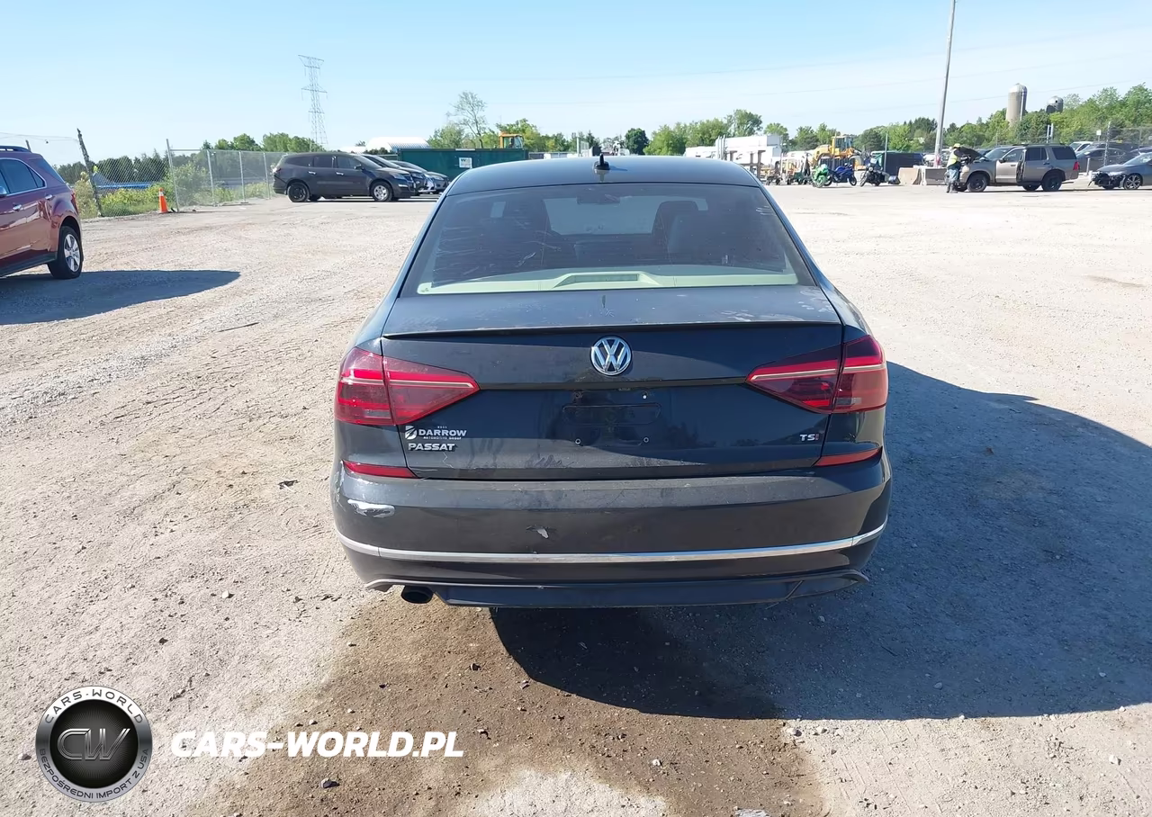 2018 Volkswagen Passat 2.0T R-Line-2.0T S VIN:1VWAA7A32JC006351 - 16