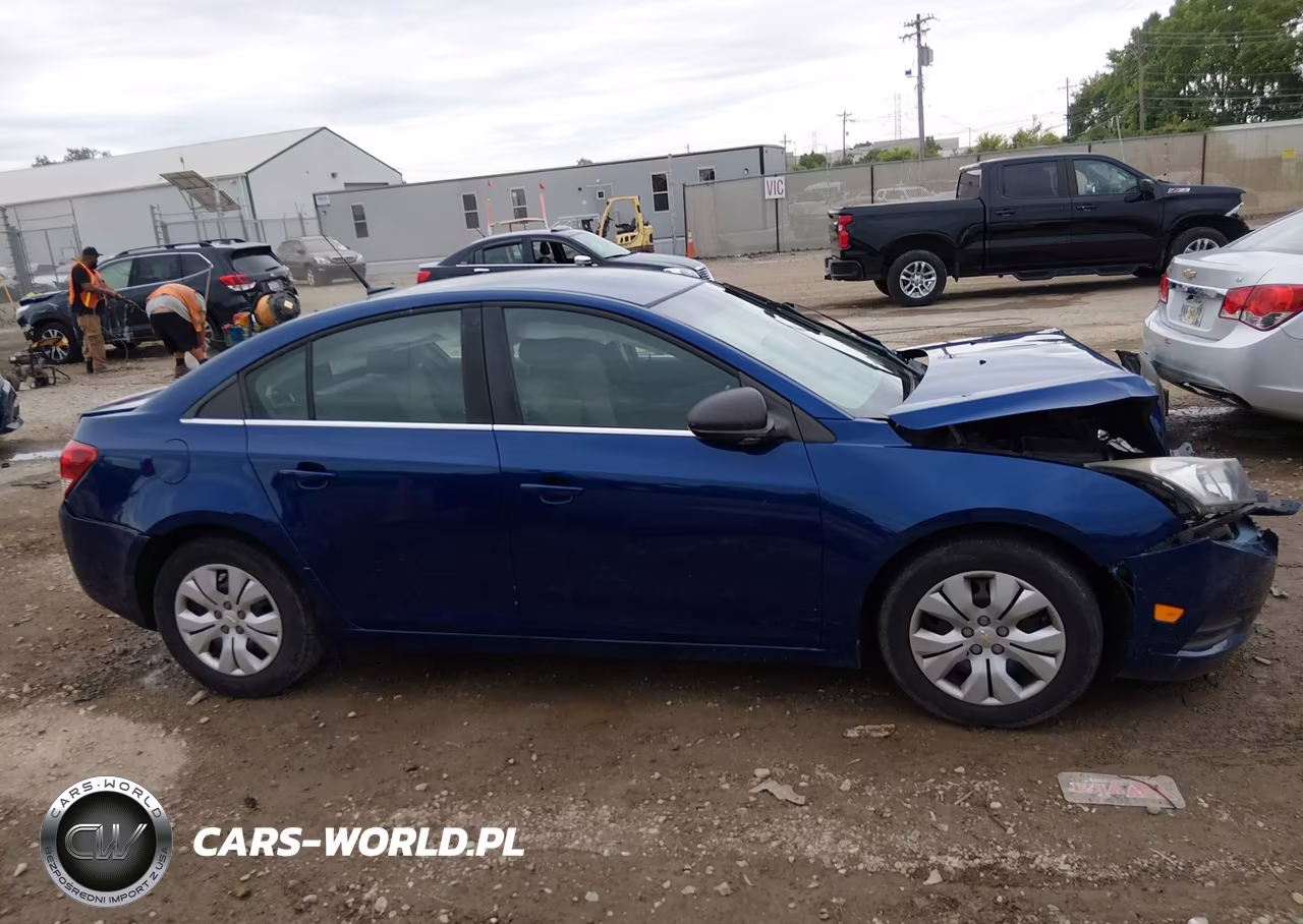 2012 Chevrolet Cruze Ls VIN:1G1PC5SH8C7347800 - 13