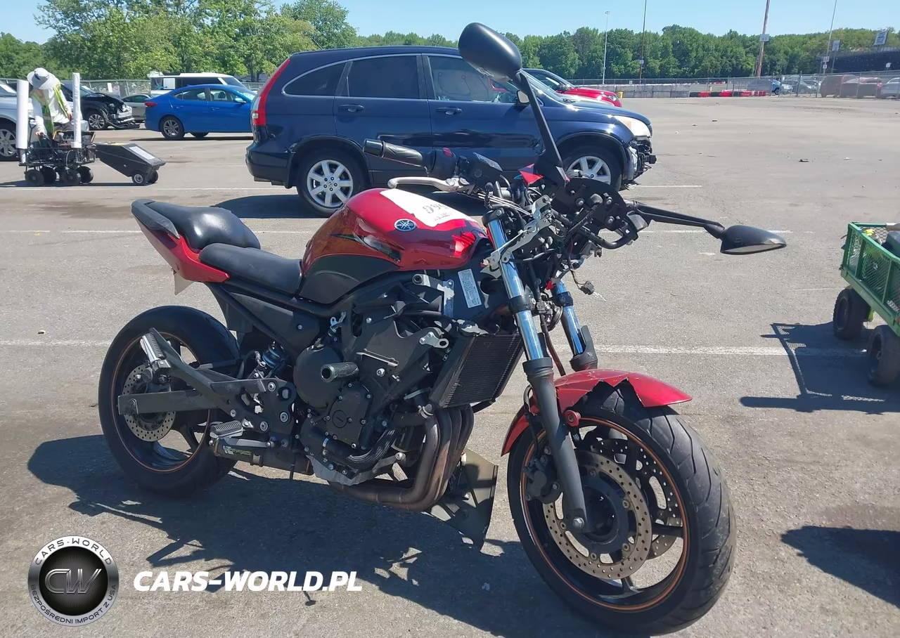 2011 Yamaha Fz6 R – zdjęcie 1 z 13