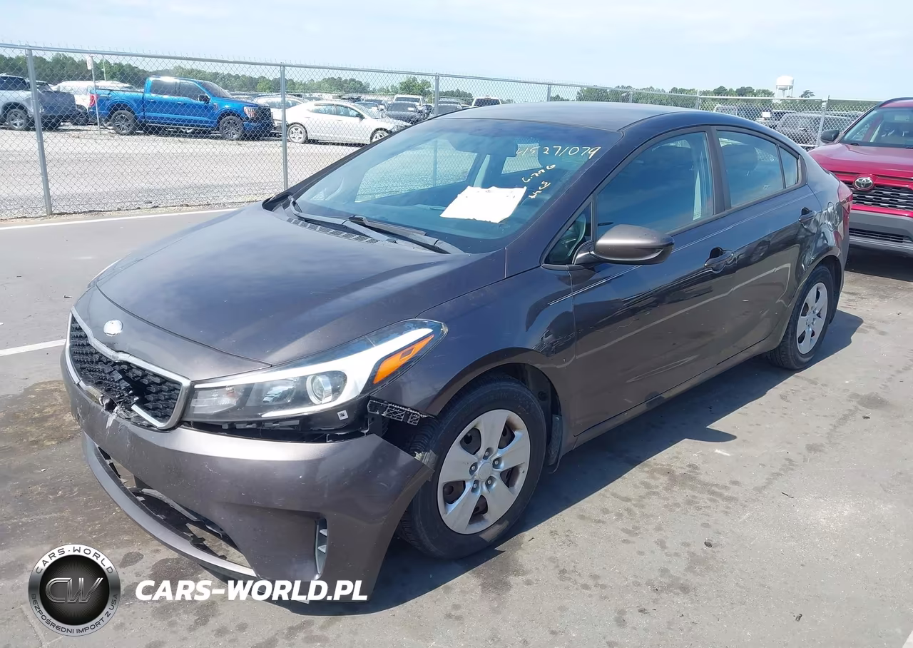 2017 Kia Forte Lx VIN:3KPFK4A76HE146400 - 2