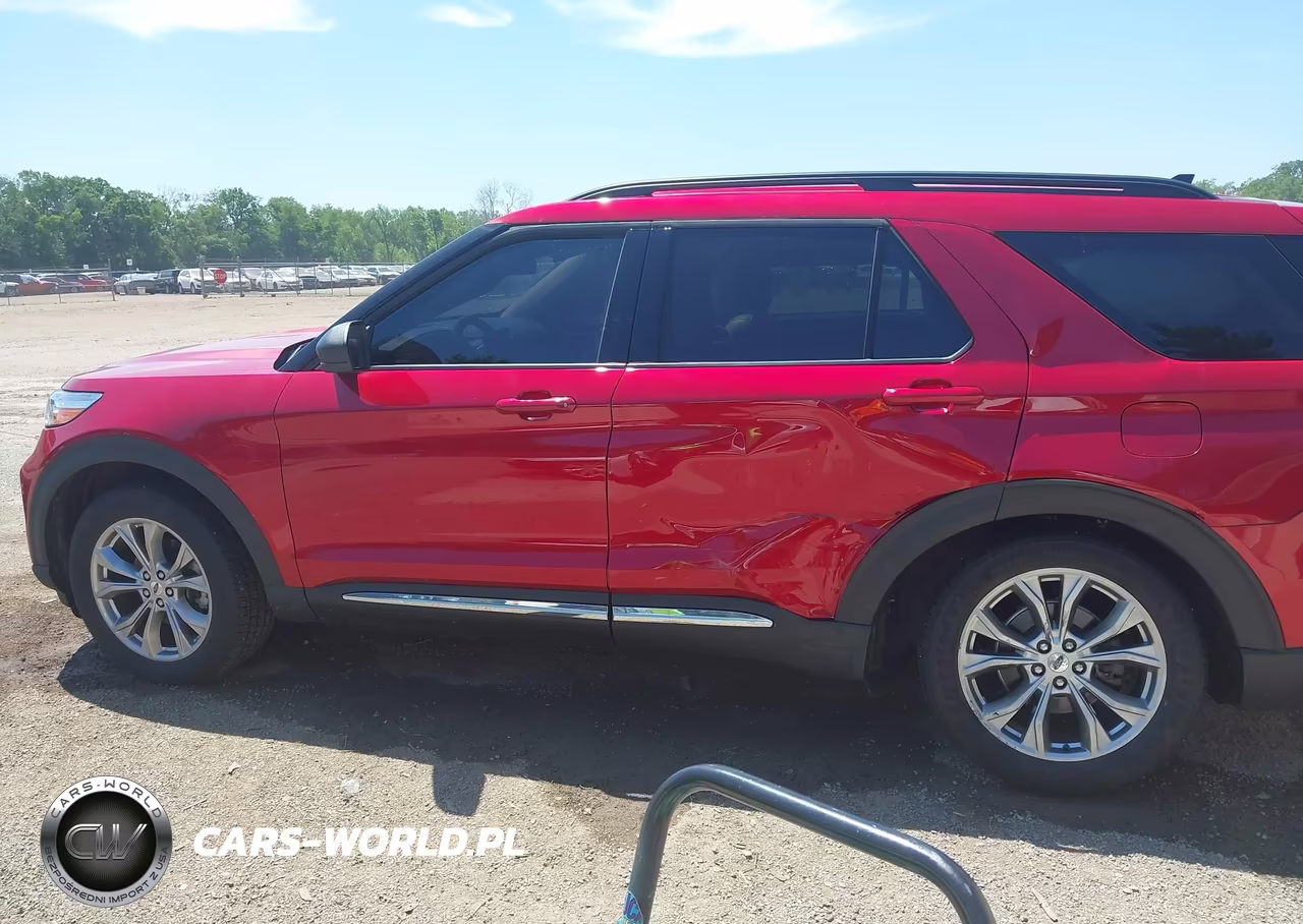 2021 Ford Explorer Xlt VIN:1FMSK8DH8MGC26717 - 14