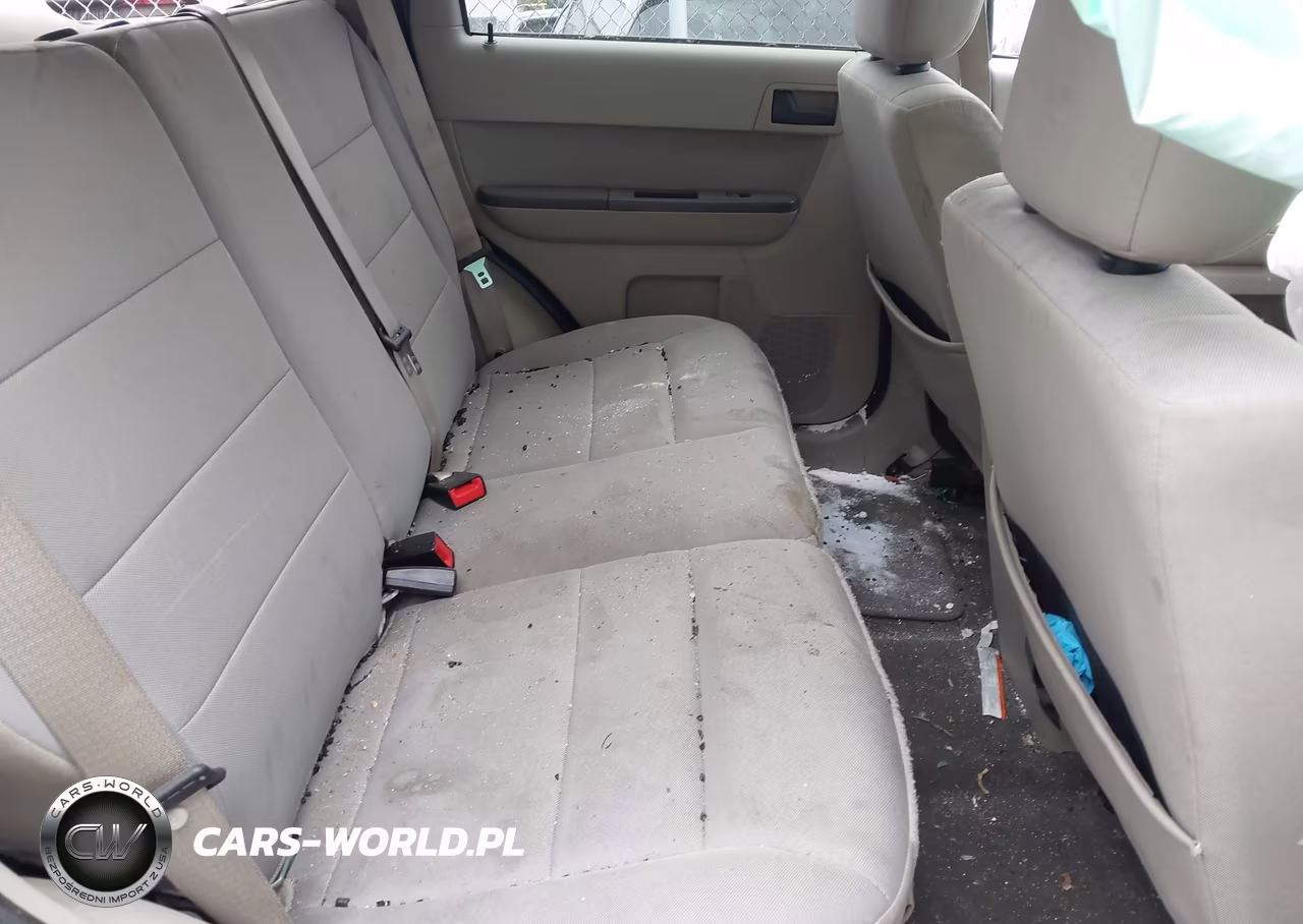 2011 Ford Escape Xlt VIN:1FMCU0D73BKC47492 - 8