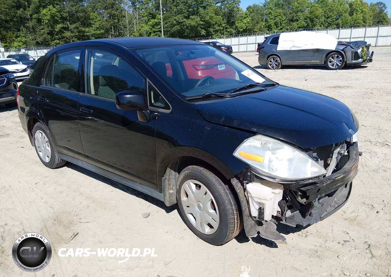 2011 Nissan Versa 1.8S
