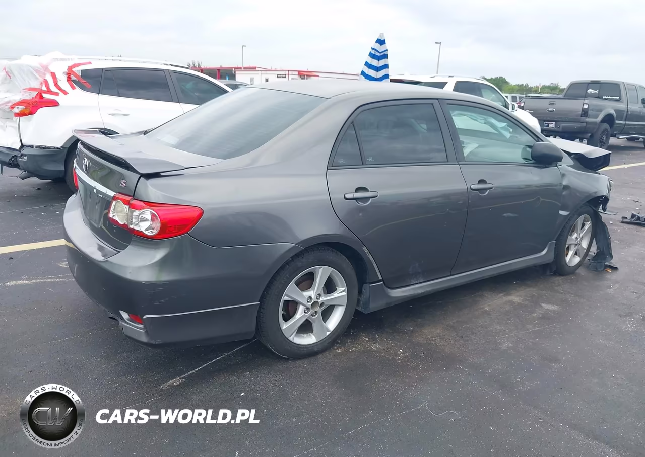 2013 Toyota Corolla S VIN:5YFBU4EE2DP180375 - 4