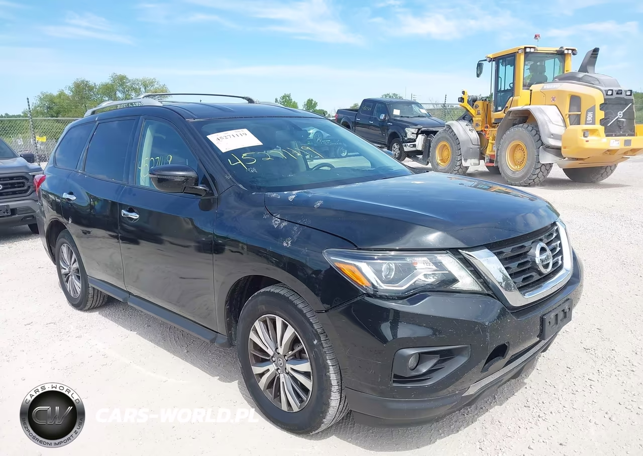 2018 Nissan Pathfinder Sv