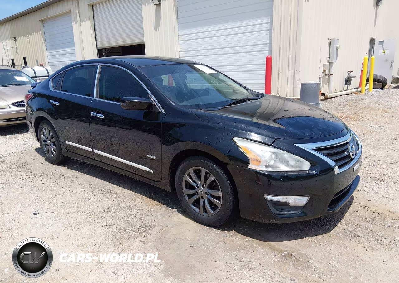 2015 Nissan Altima 2.5 S – zdjęcie 1 z 11