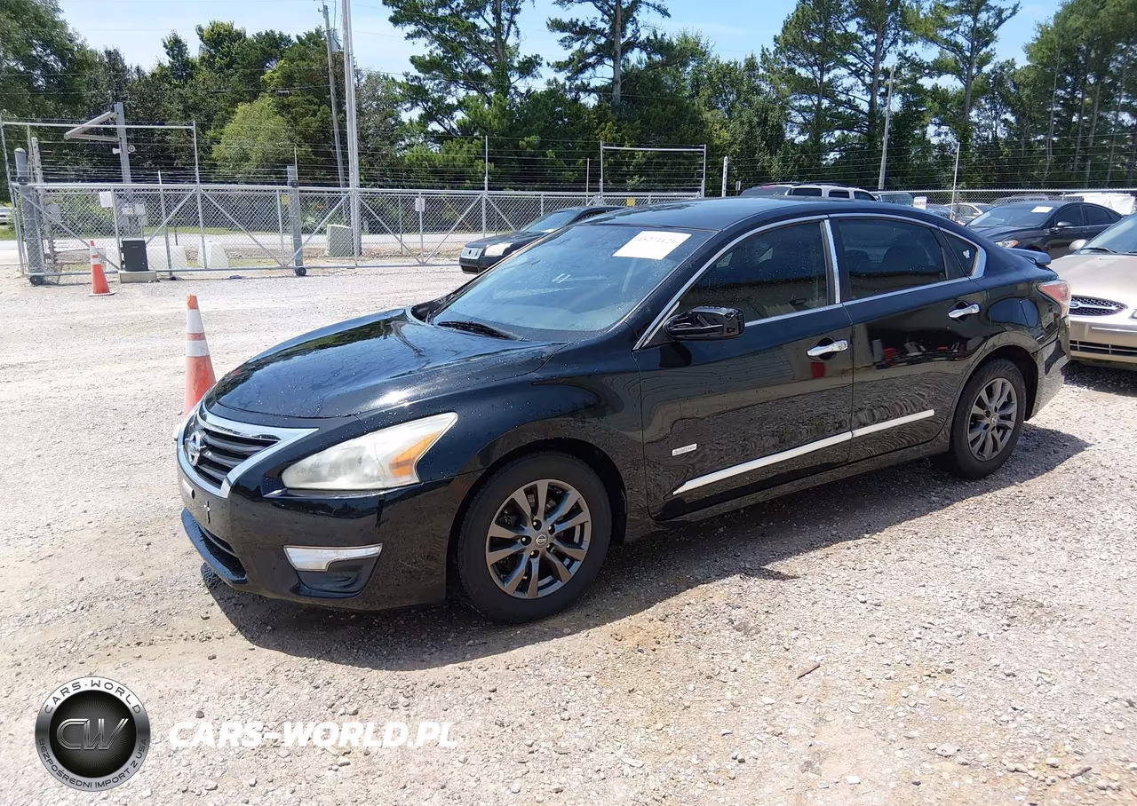 2015 Nissan Altima 2.5 S VIN:1N4AL3AP2FN395843 - 2