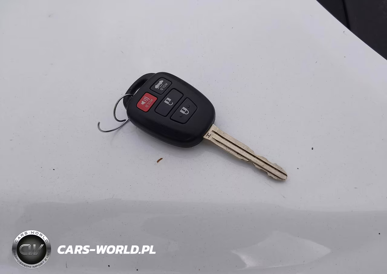 2017 Toyota Corolla Le VIN:5YFBURHEXHP715015 - 11