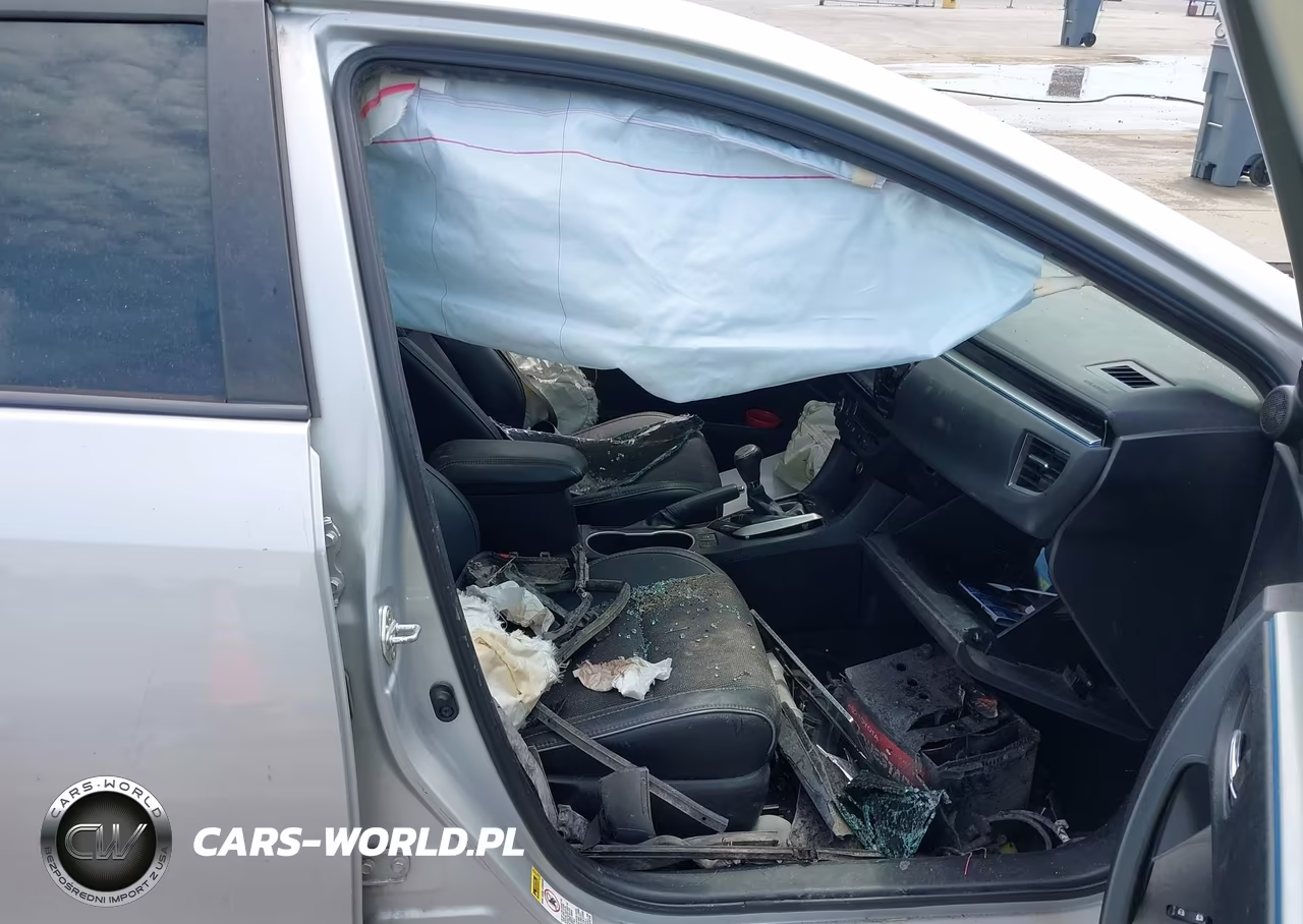 2014 Toyota Corolla S Plus VIN:2T1BURHE3EC131020 - 5