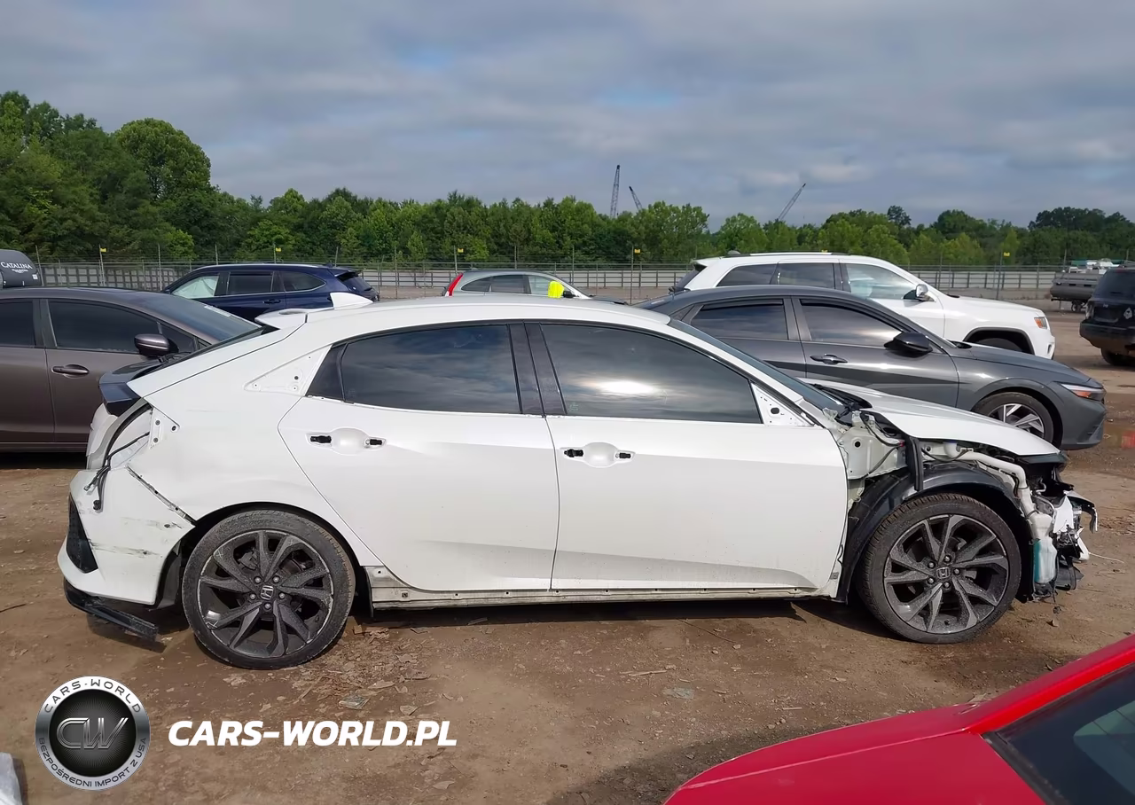 2018 Honda Civic Sport VIN:SHHFK7H40JU222298 - 13