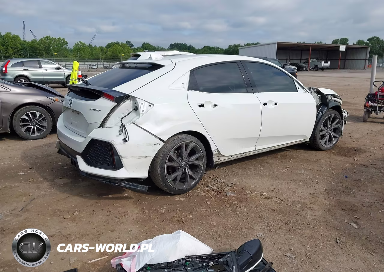 2018 Honda Civic Sport VIN:SHHFK7H40JU222298 - 4
