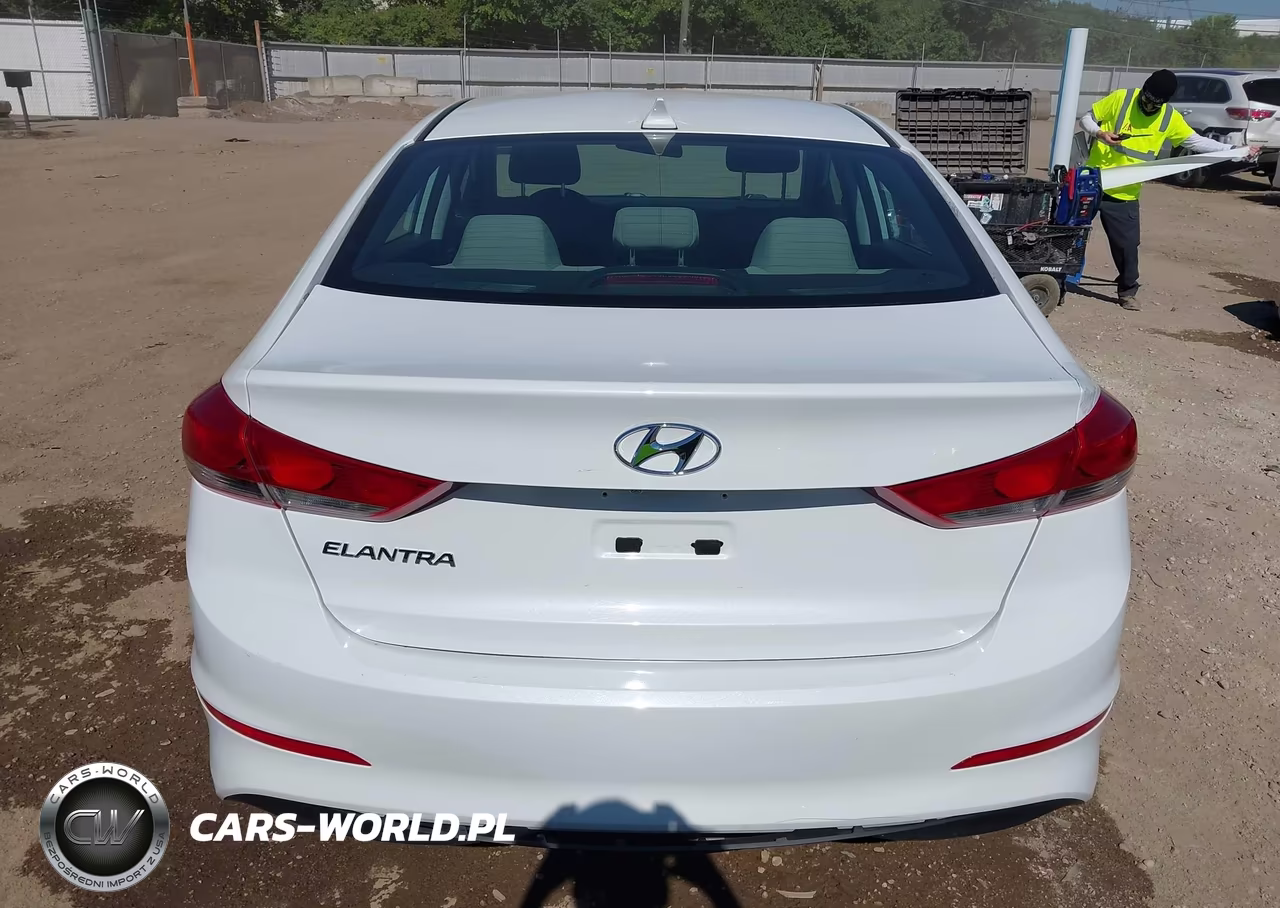 2017 Hyundai Elantra Se VIN:5NPD84LF9HH173242 - 17