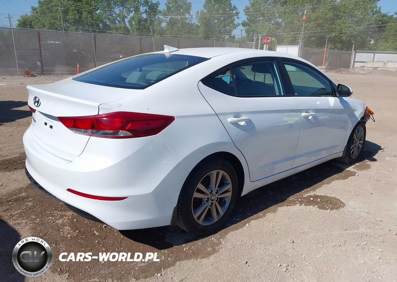 2017 Hyundai Elantra Se VIN:5NPD84LF9HH173242 - 4