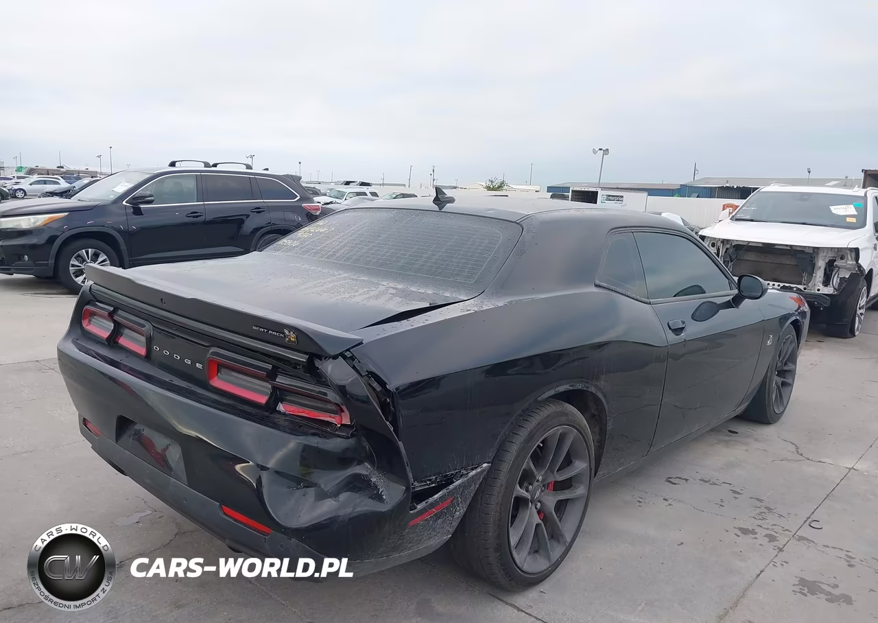 2020 Dodge Challenger R-T Scat Pack VIN:2C3CDZFJ5LH105806 - 4
