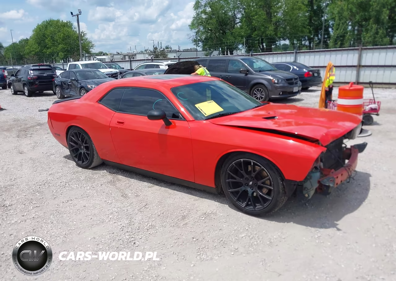2010 Dodge Challenger R-T – zdjęcie 1 z 17