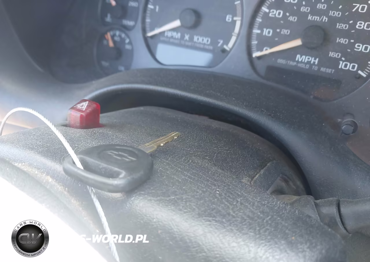 2002 Chevrolet S-10 VIN:1GCCS145228242716 - 11