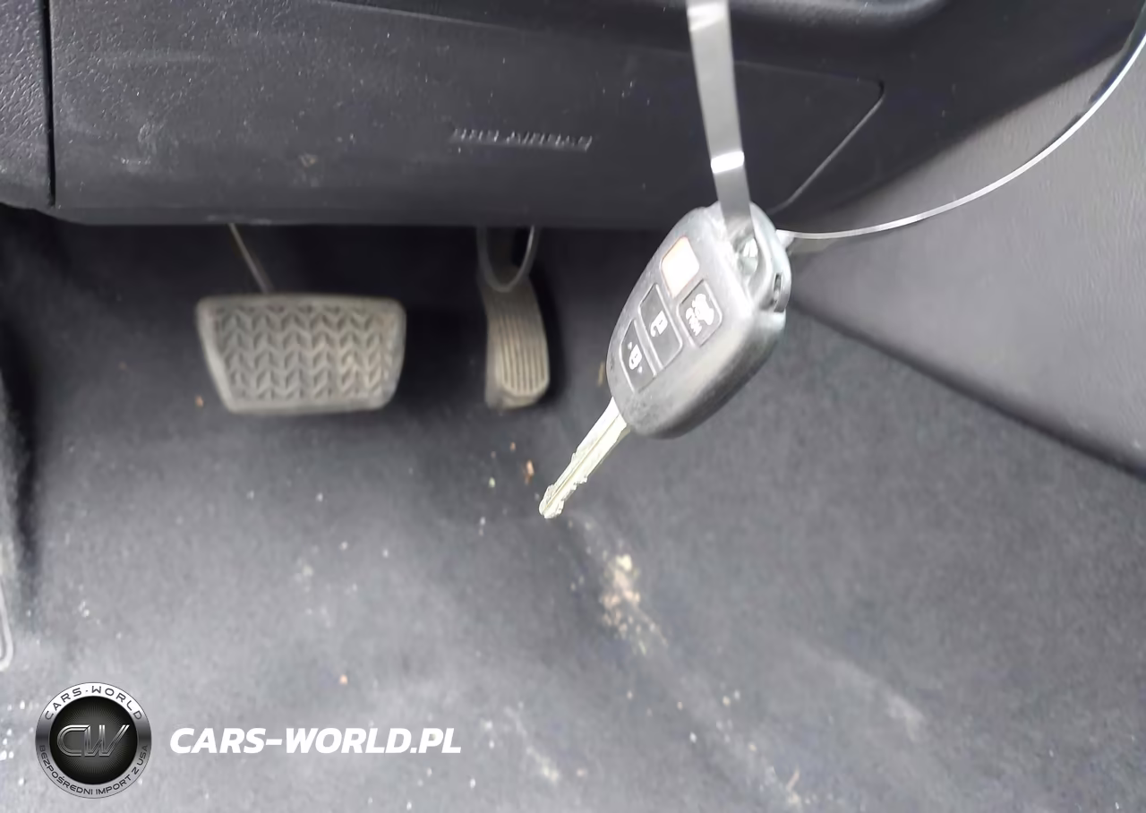 2016 Toyota Camry Se VIN:4T1BF1FKXGU176543 - 11
