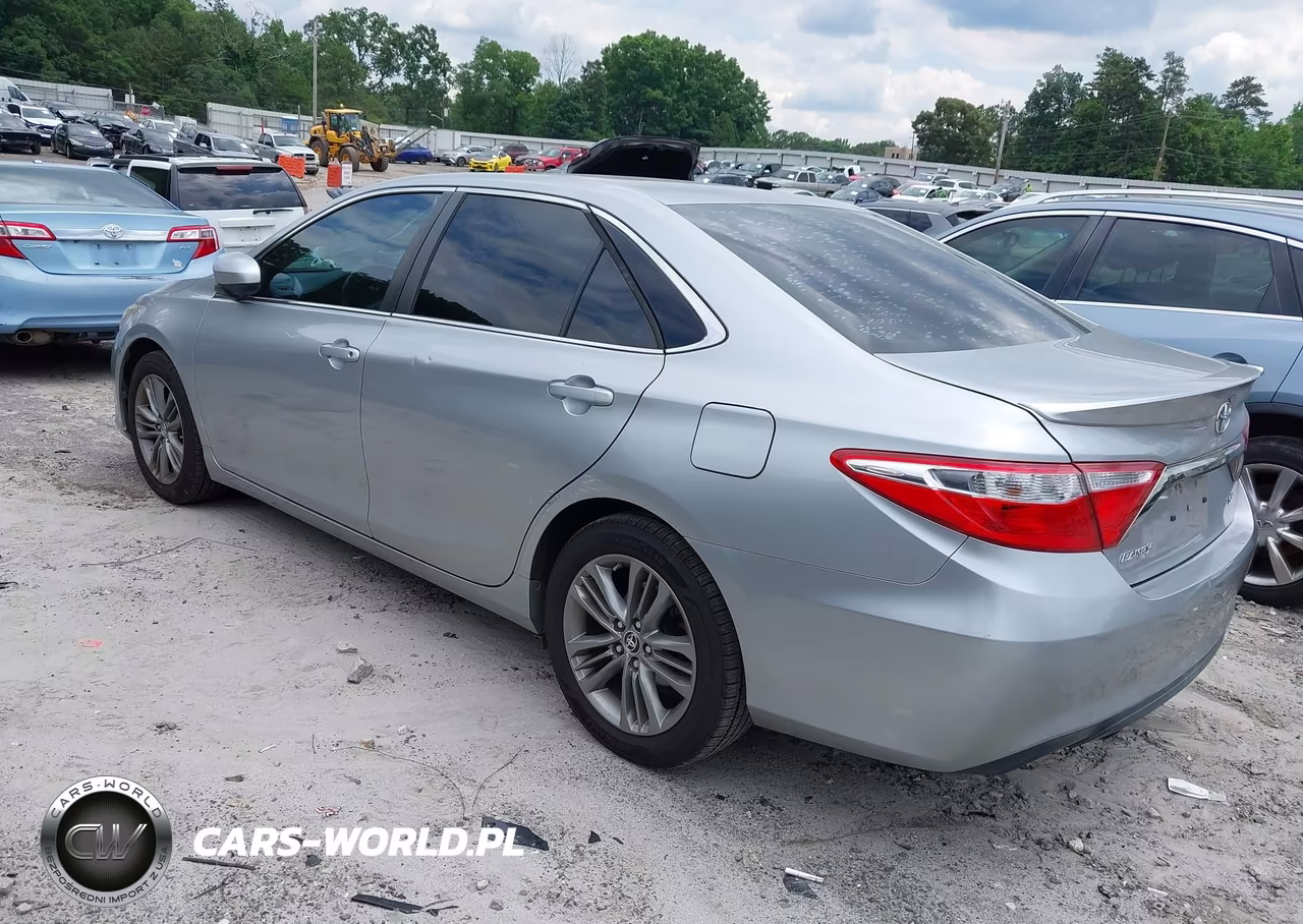 2016 Toyota Camry Se VIN:4T1BF1FKXGU176543 - 3