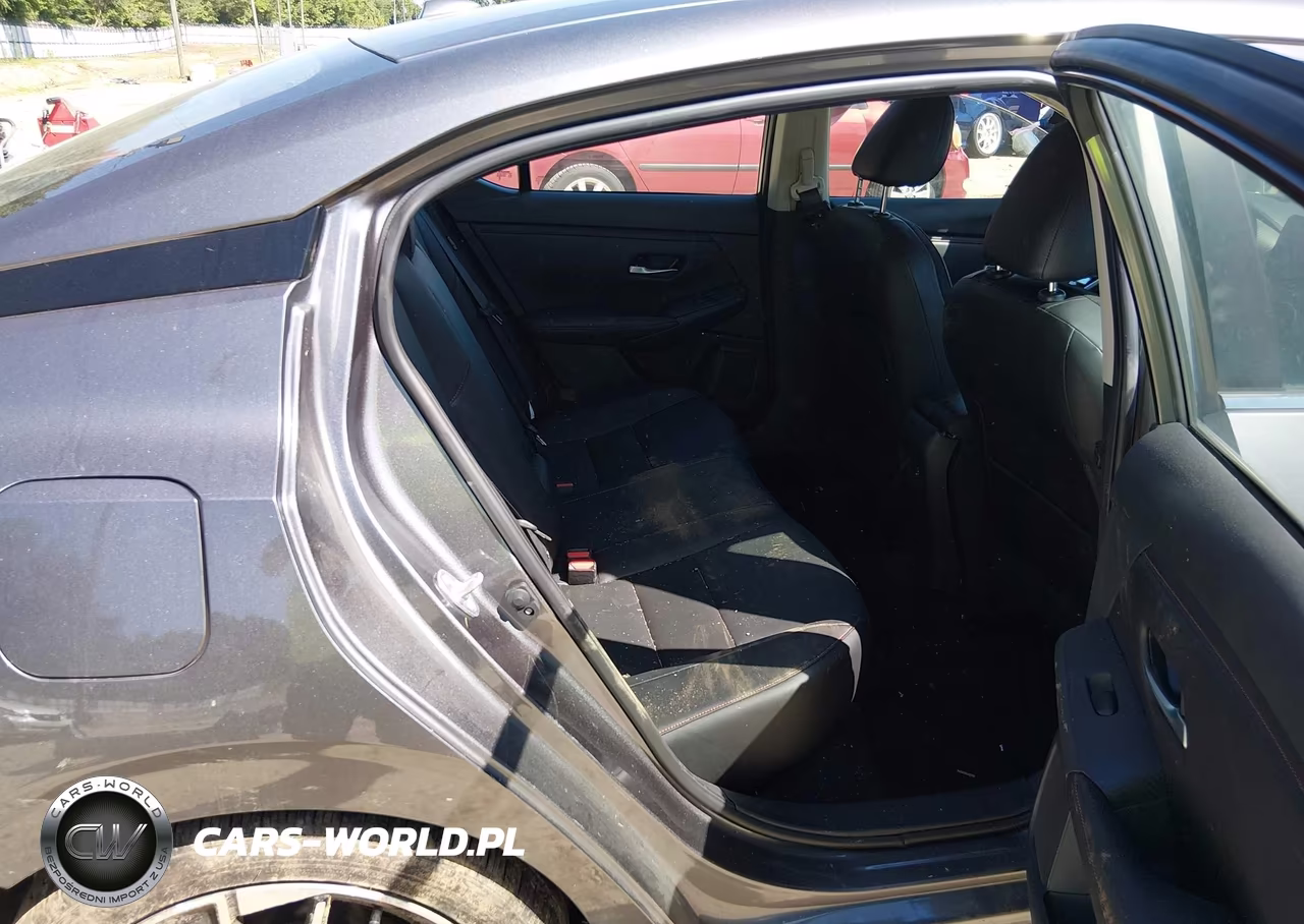 2025 Nissan Sentra Sr VIN:3N1AB8DV9SY226679 - 8