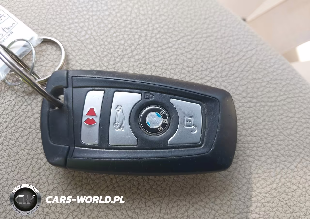 2016 BMW 320I VIN:WBA8E1G5XGNT38382 - 11