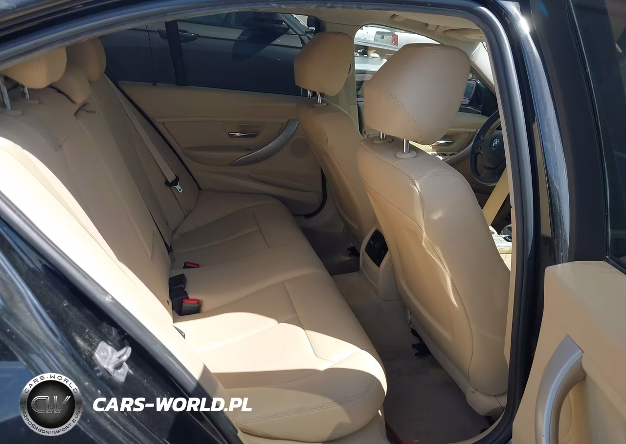2016 BMW 320I VIN:WBA8E1G5XGNT38382 - 8