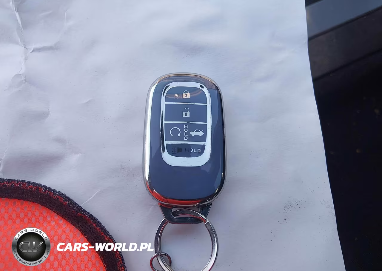 2025 Honda Accord Hybrid Sport VIN:1HGCY2F50SA018811 - 11