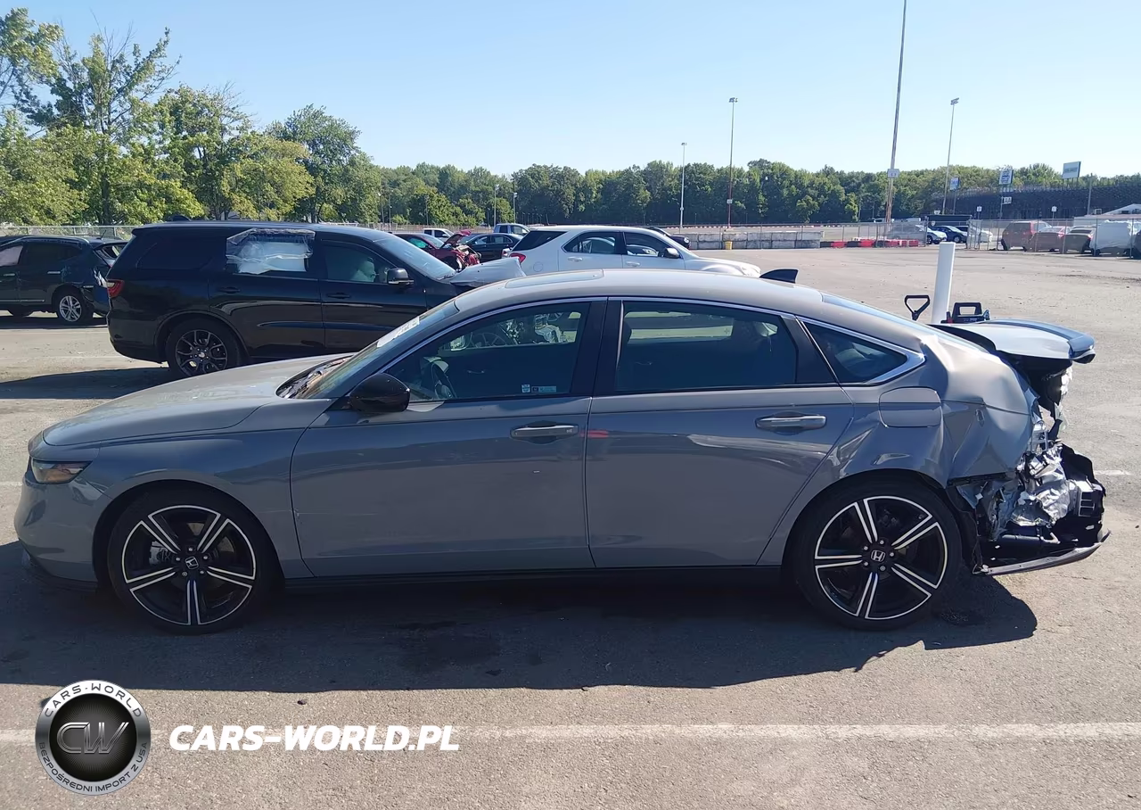 2025 Honda Accord Hybrid Sport VIN:1HGCY2F50SA018811 - 14