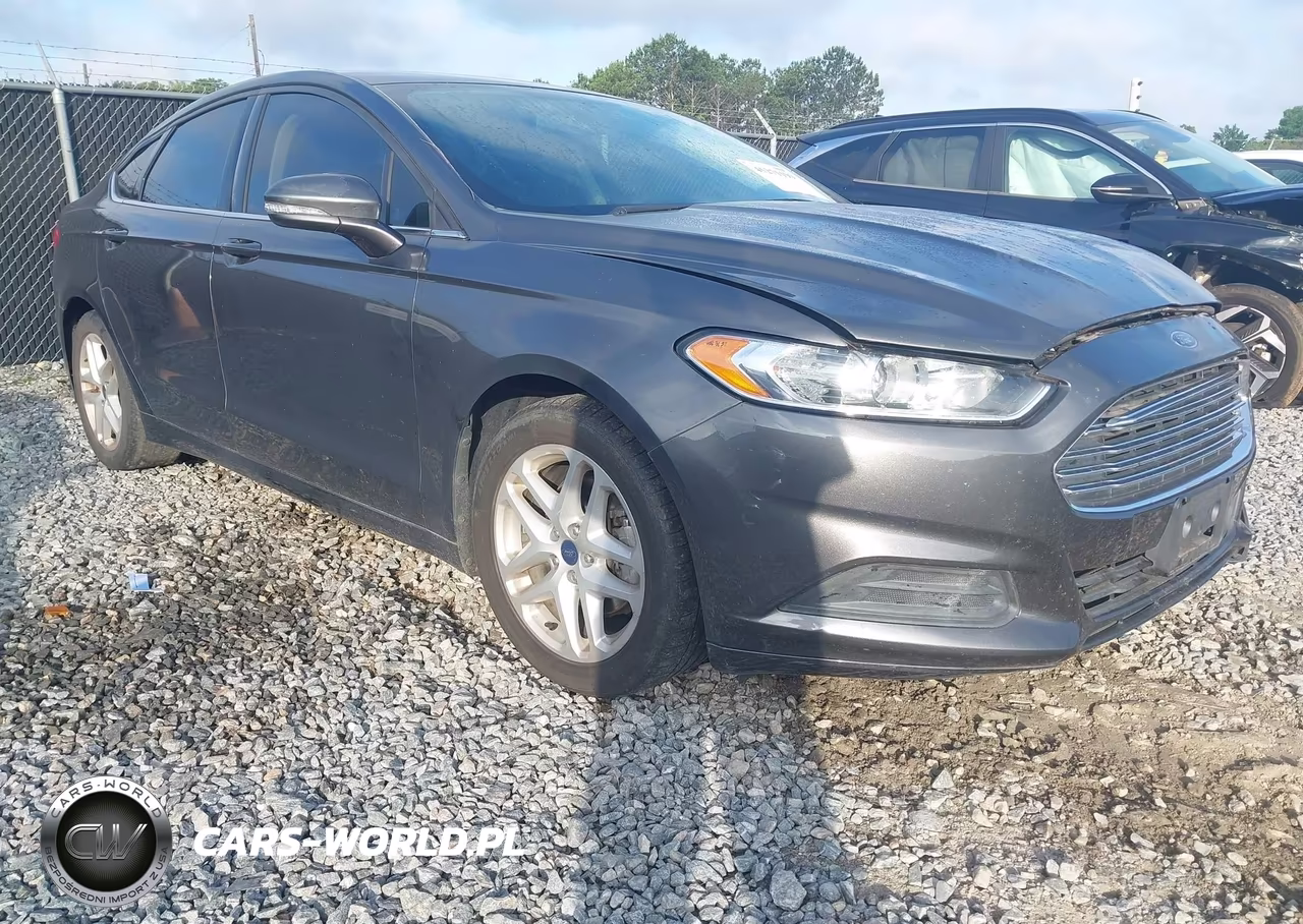 2015 Ford Fusion Se – zdjęcie 1 z 12