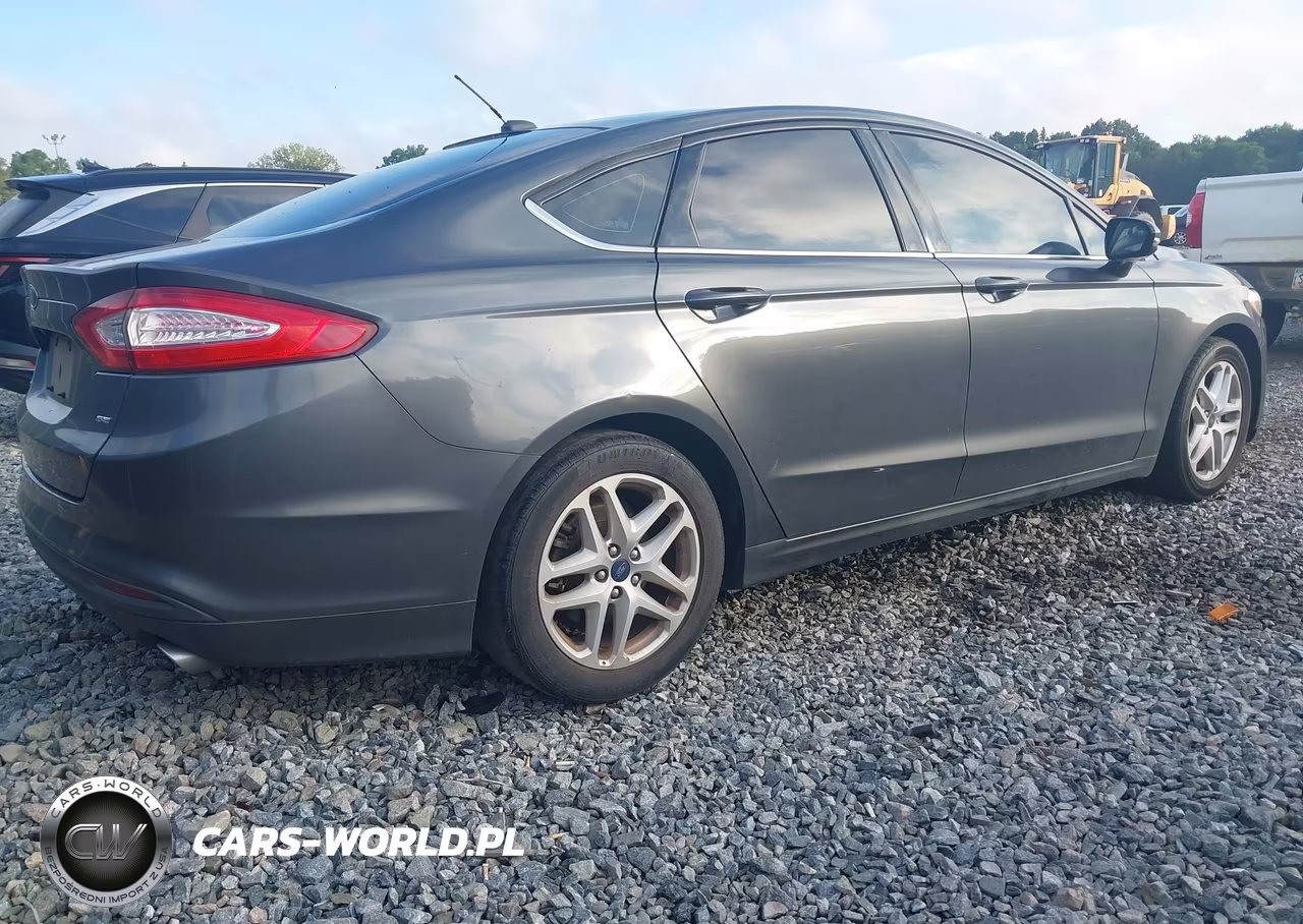 2015 Ford Fusion Se VIN:3FA6P0H76FR162009 - 4