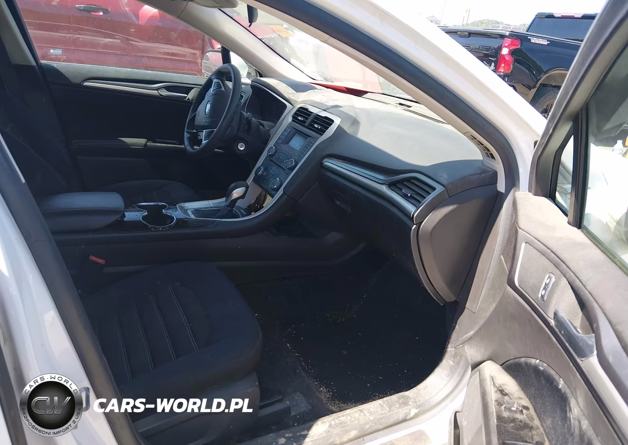 2014 Ford Fusion Se VIN:3FA6P0H79ER374711 - 5
