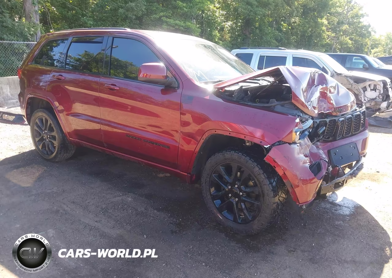 2018 Jeep Grand Cherokee Altitude 4X4 – zdjęcie 1 z 17