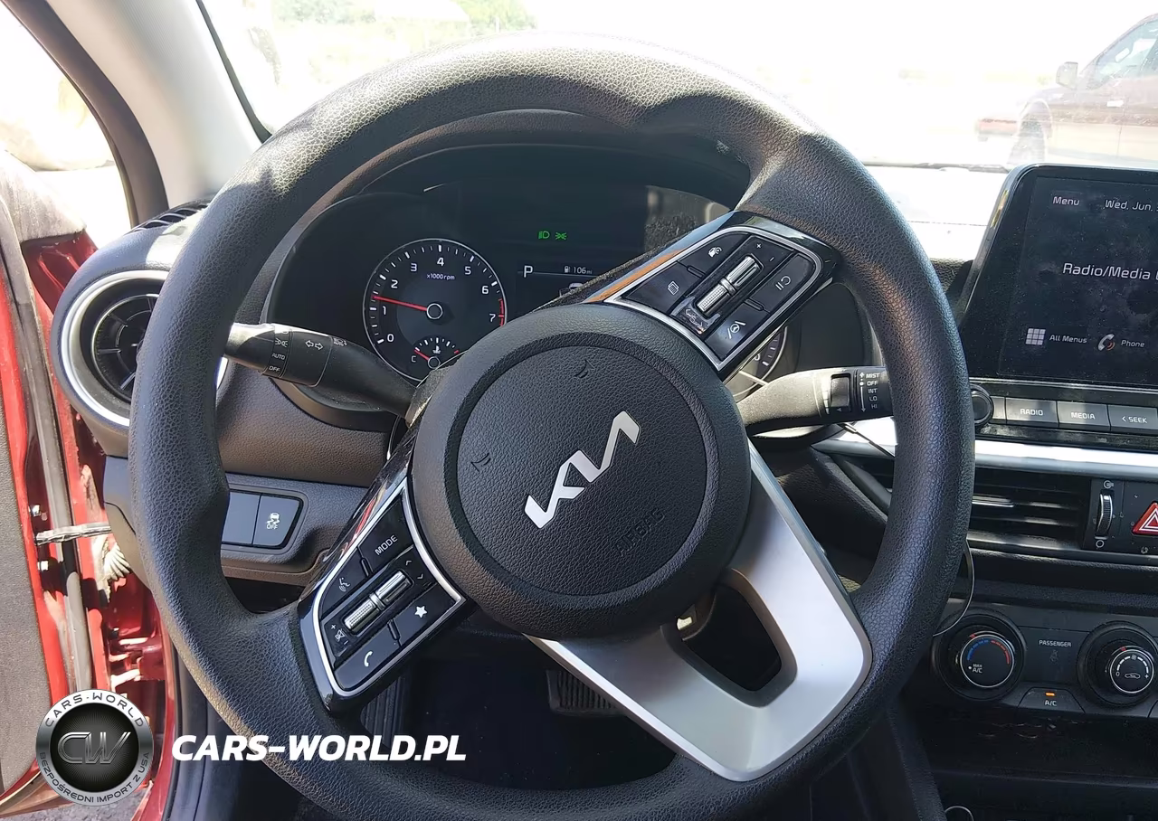 2022 Kia Forte Lxs VIN:3KPF24AD1NE452809 - 17