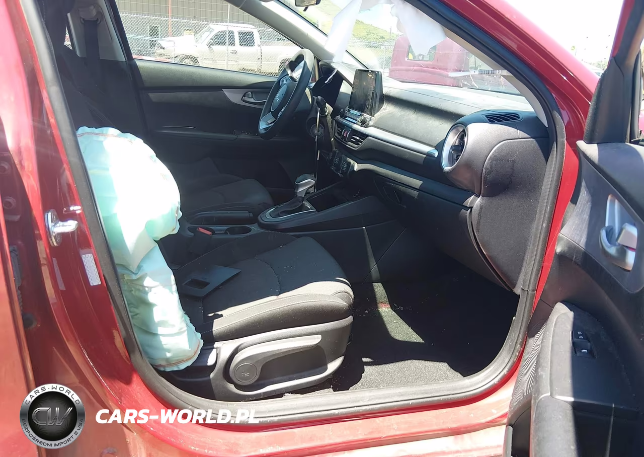 2022 Kia Forte Lxs VIN:3KPF24AD1NE452809 - 5