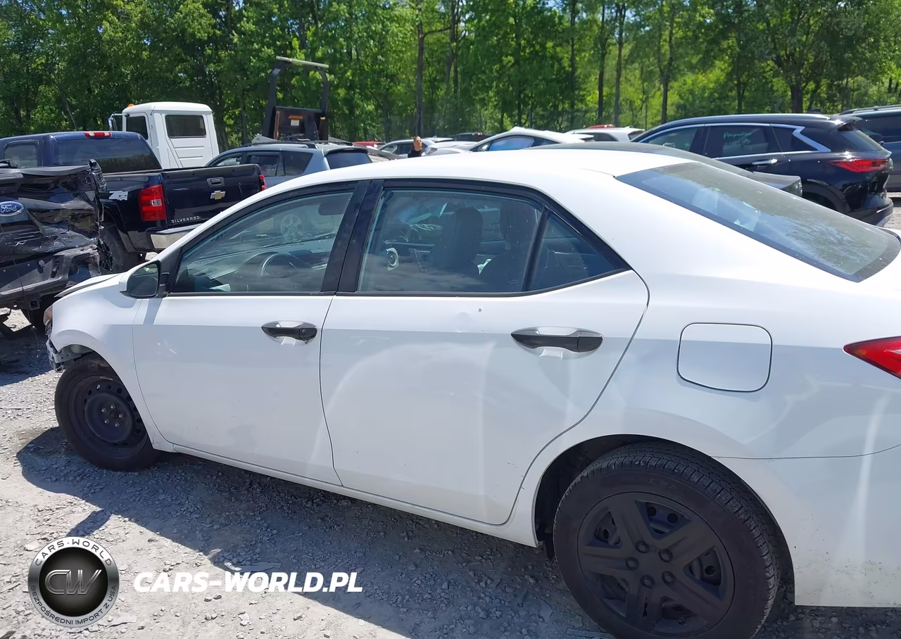2019 Toyota Corolla Le VIN:2T1BURHE3KC150002 - 14