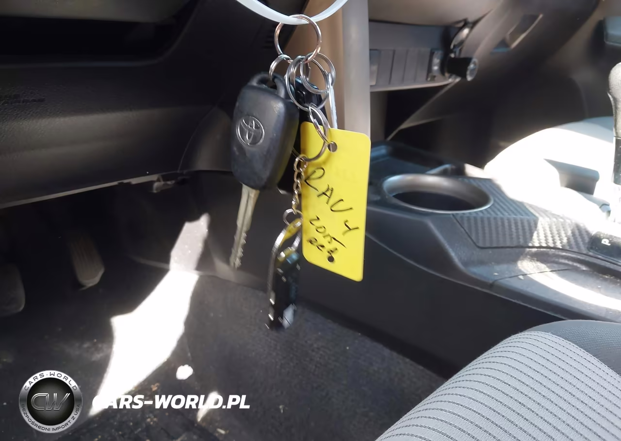 2015 Toyota Rav4 Le VIN:2T3BFREV9FW272356 - 11