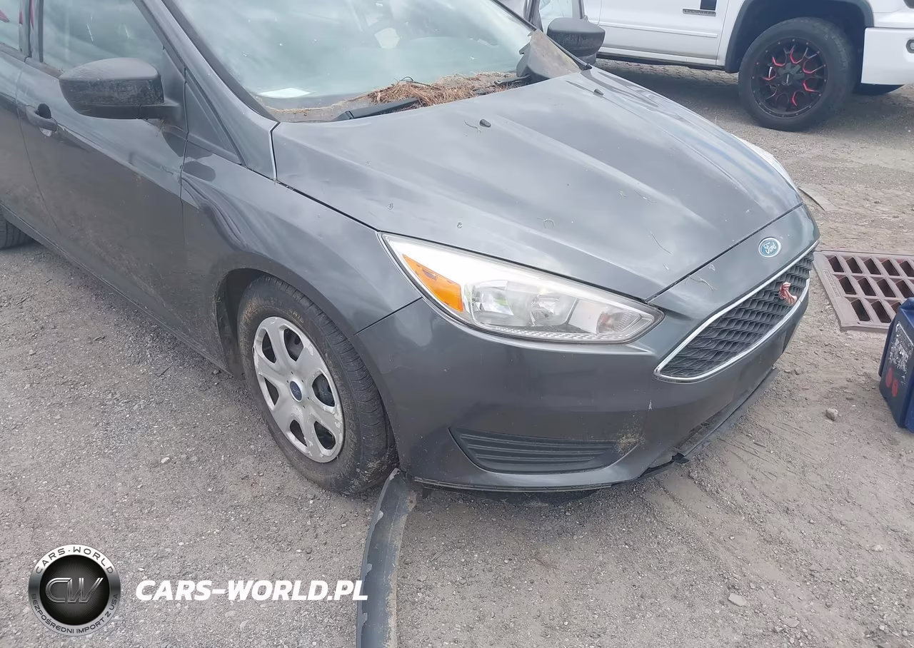 2017 Ford Focus S VIN:1FADP3E22HL322275 - 6