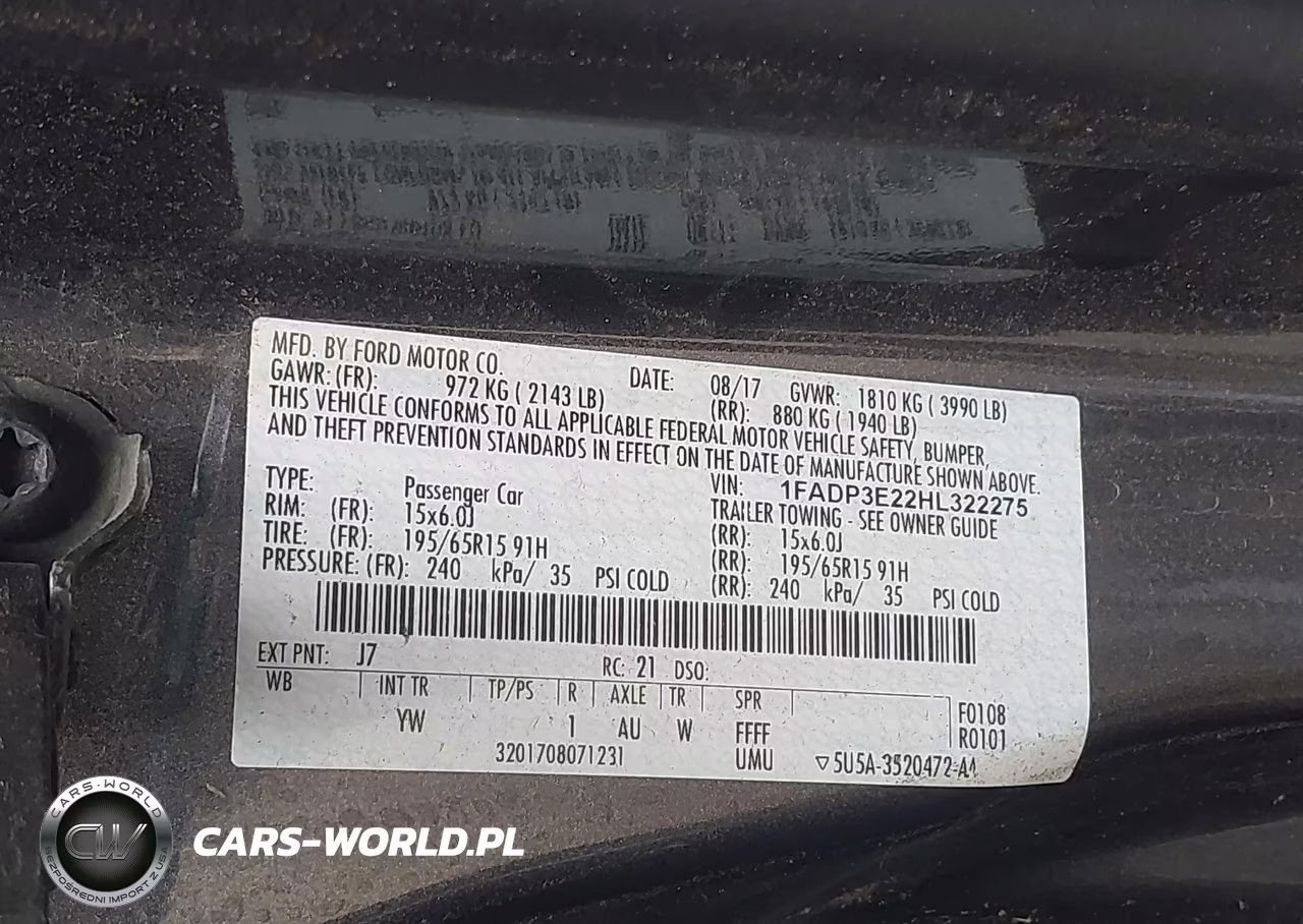 2017 Ford Focus S VIN:1FADP3E22HL322275 - 9