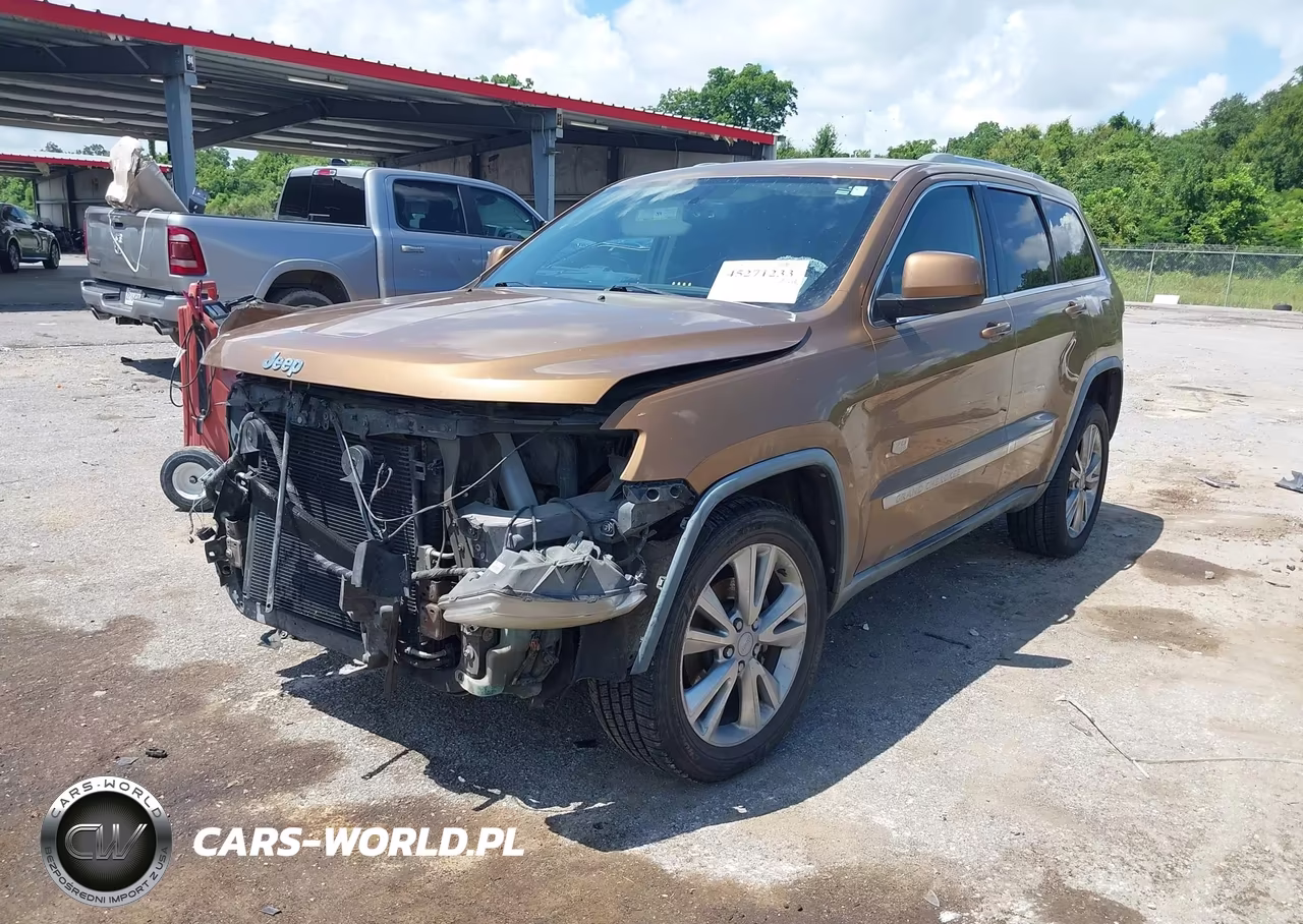 2011 Jeep Grand Cherokee Laredo VIN:1J4RS4GG3BC676613 - 2