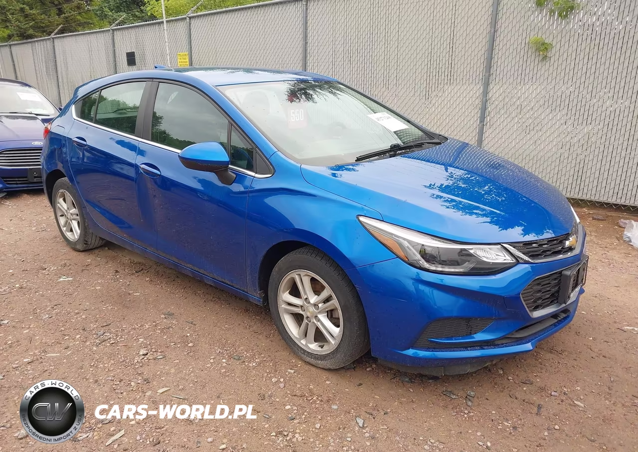 2017 Chevrolet Cruze Lt Auto – zdjęcie 1 z 22