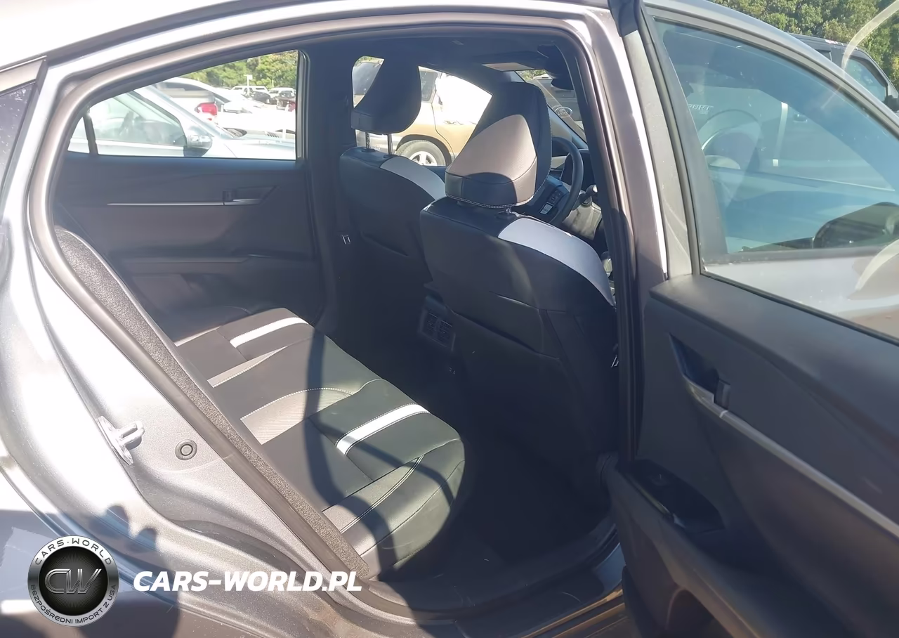 2026 Toyota Camry Se VIN:4T1DAACK7TU290554 - 8