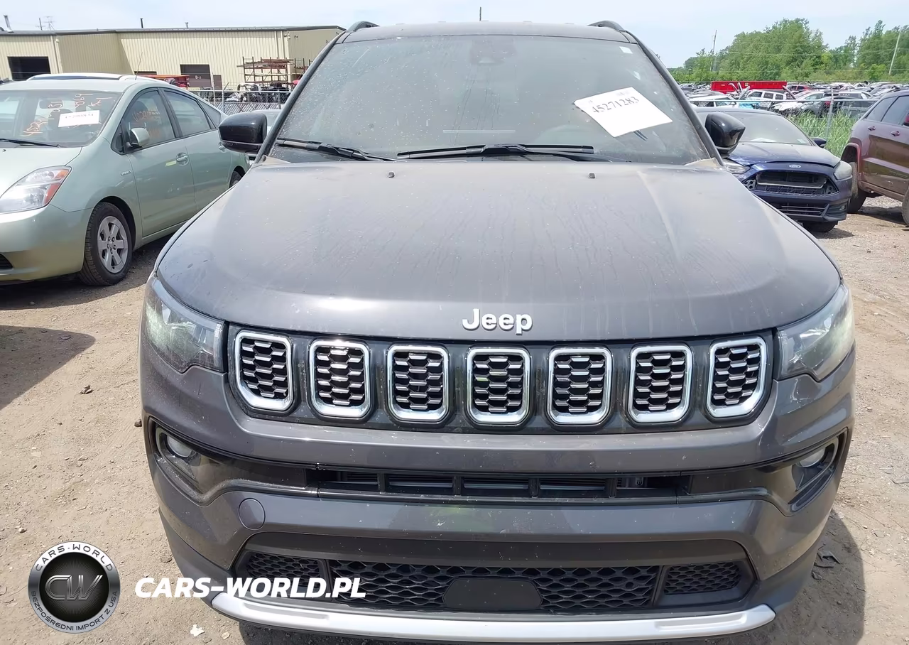 2024 Jeep Compass Limited 4X4 VIN:3C4NJDCN3RT151741 - 12