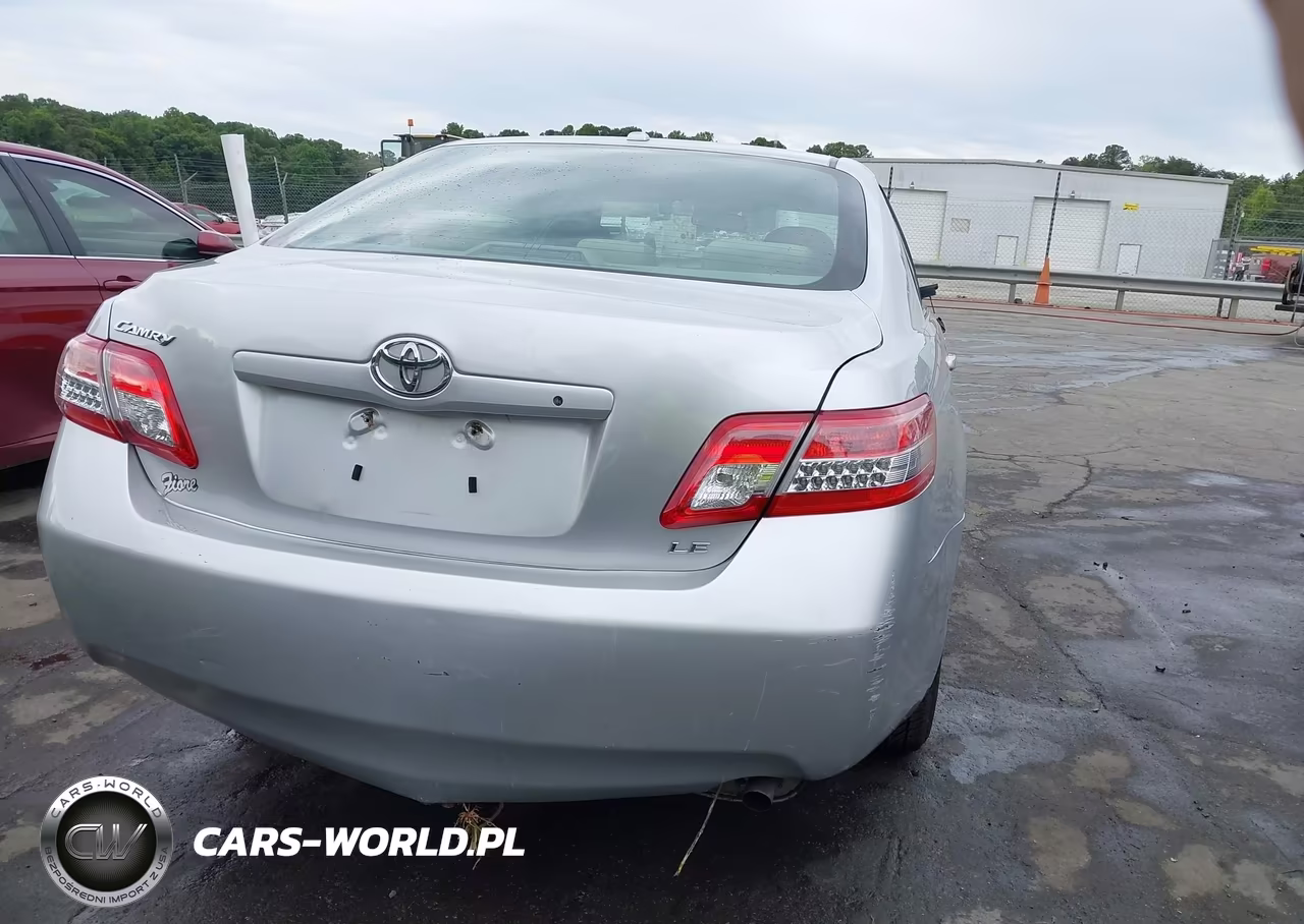 2011 Toyota Camry Le VIN:4T1BF3EK8BU762681 - 16